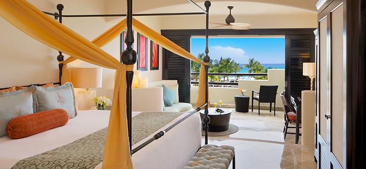 Secrets Maroma Plunge Pool Suite