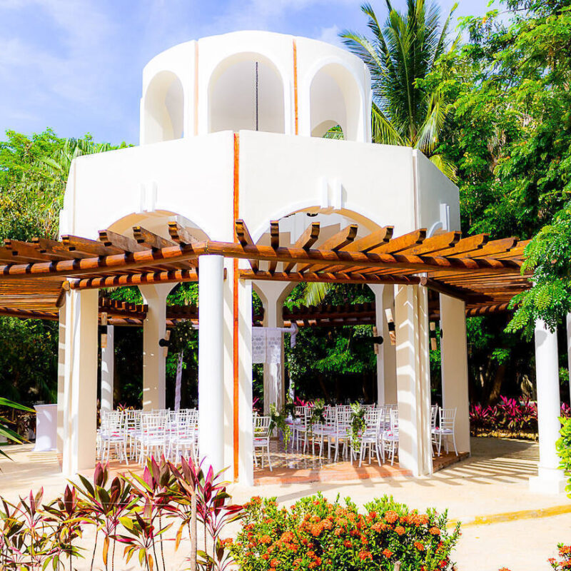 Valentin Imperial Maya Wedding Chapel