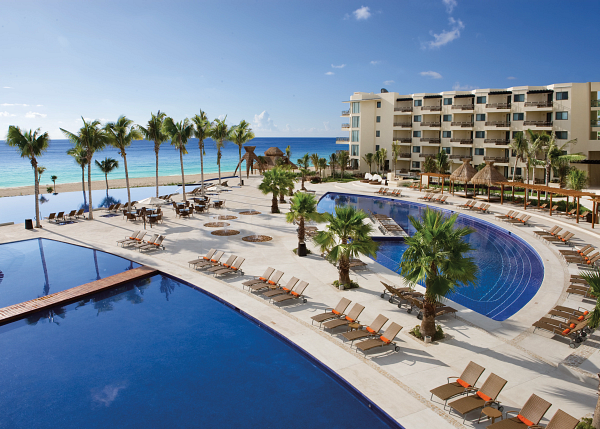 Dreams Riviera Cancun, all-inclusive resort, luxury resorts in Cancun, beachfront resorts, Riviera Cancun hotels, family-friendly resorts, honeymoon resorts, destination weddings, Cancun spa resorts, romantic getaways, luxury accommodations, Cancun restaurants, gourmet dining, Caribbean vacations, Cancun vacation packages, tropical resorts, Cancun pools, Riviera Maya resorts, Cancun family vacations, Cancun beachfront resorts, Cancun resorts near airport, Cancun luxury resorts, Riviera Maya beachfront resorts.